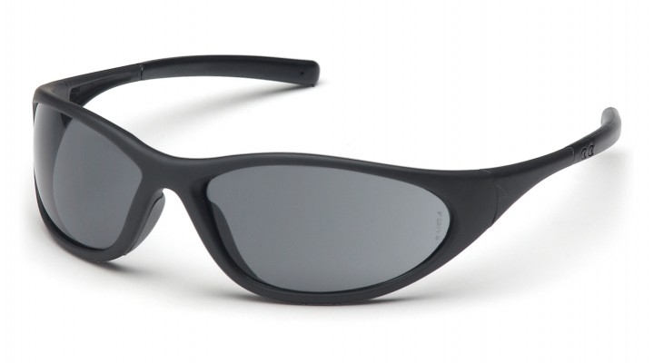 Front View of the Black Colored Glasses 1